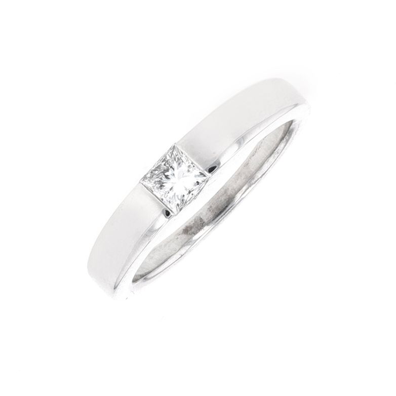 Solitaire diamant 0.27 carat or blanc 5.48g Comme neuf -  reconditionné disponible sur Gemme Les Bijoux